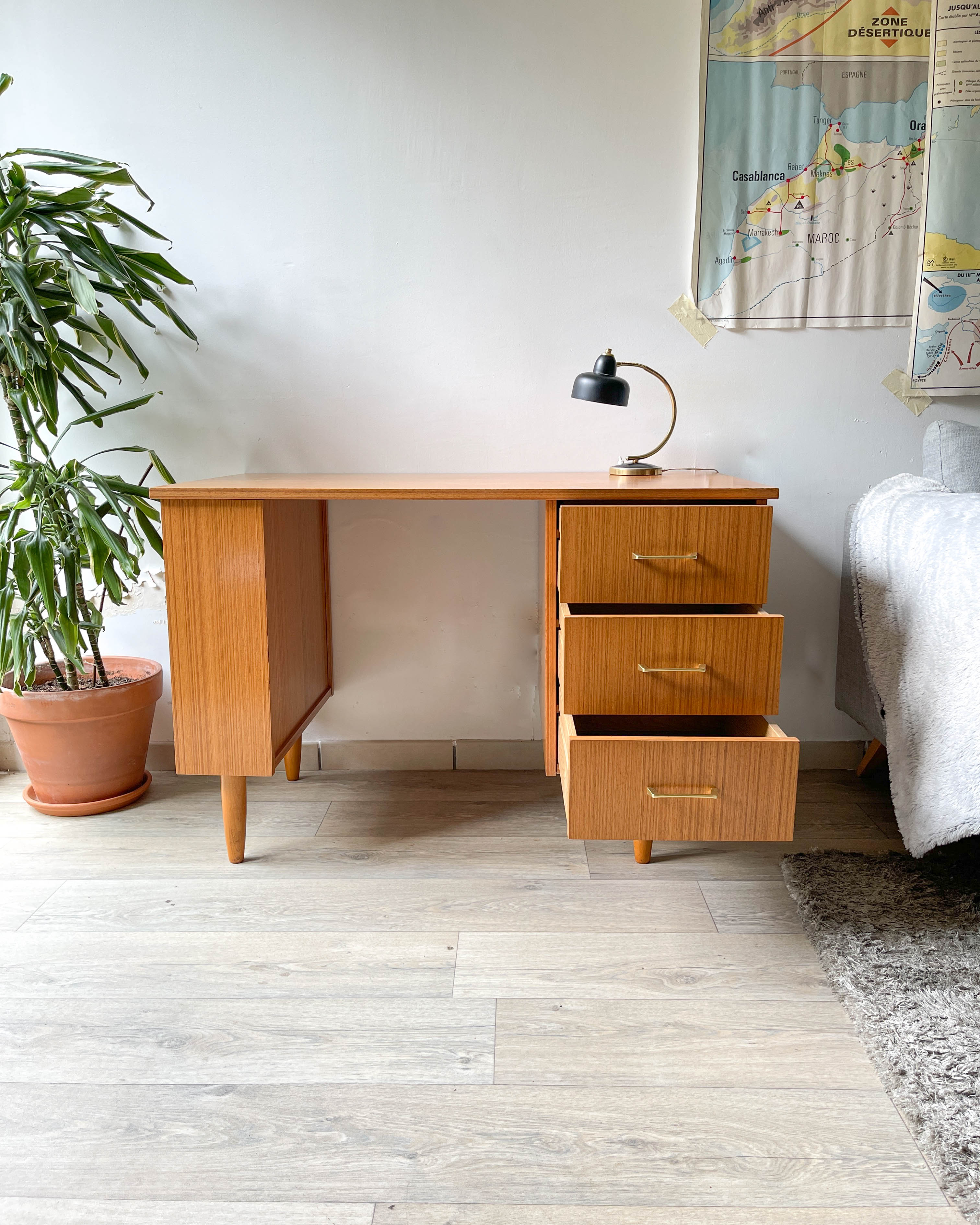 Vintage Scandinavian style desk 1970