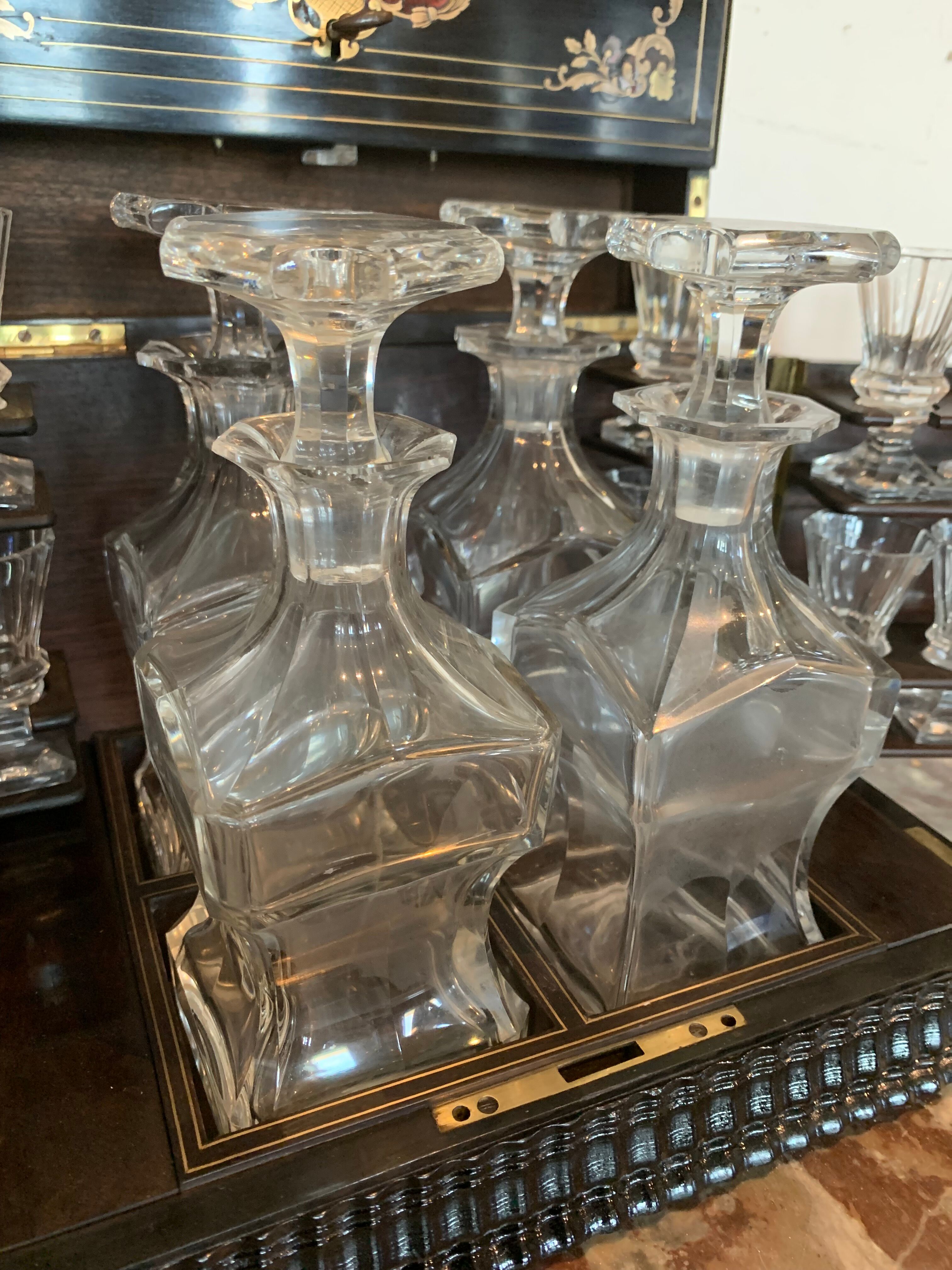 Complete liquor cellar Boulle Box Napoleon III Box Marquetry XIX century