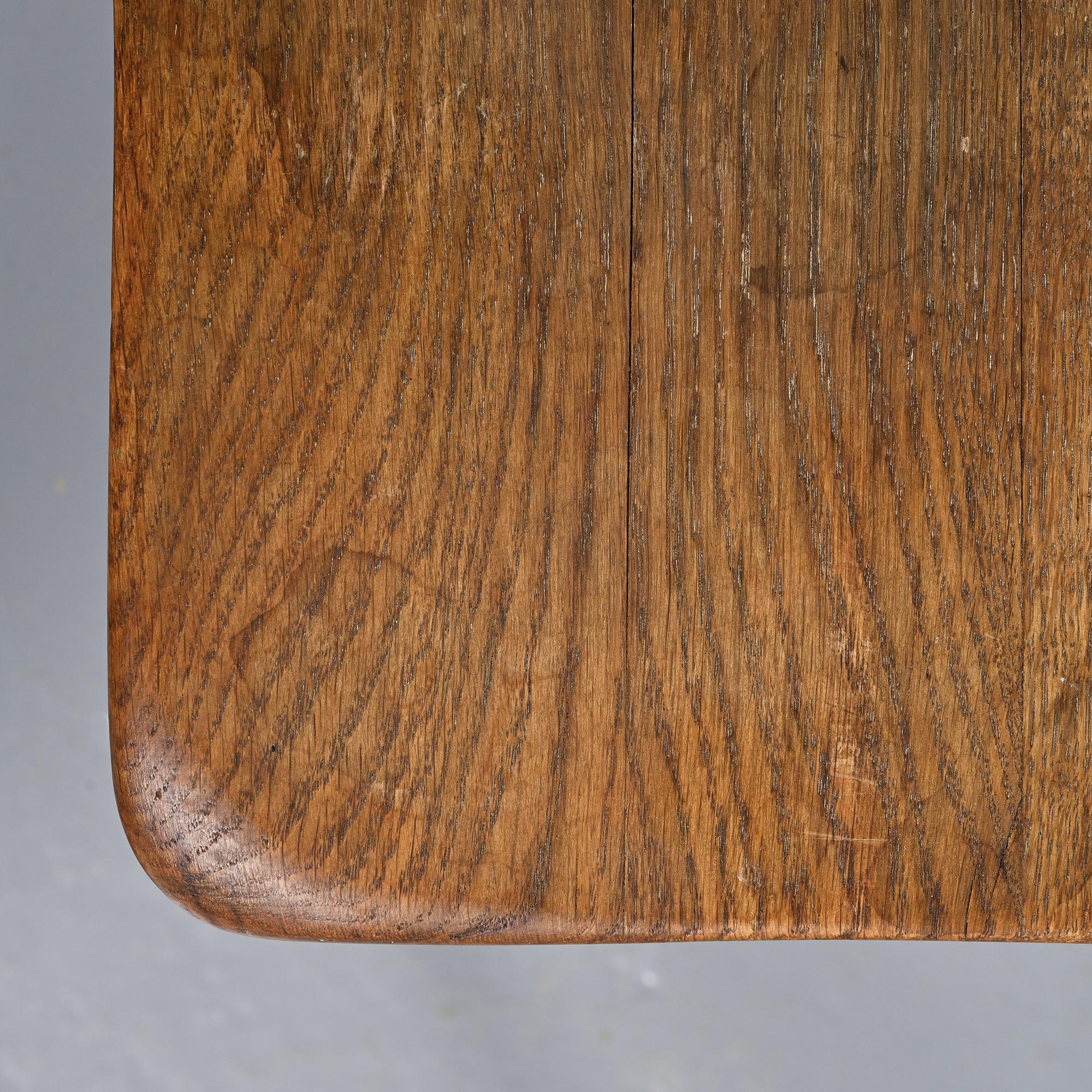 Solid oak stool, French craftsmanship, 1950s.