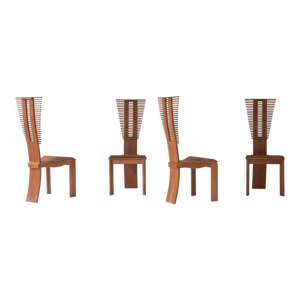 ensemble de quatre chaises