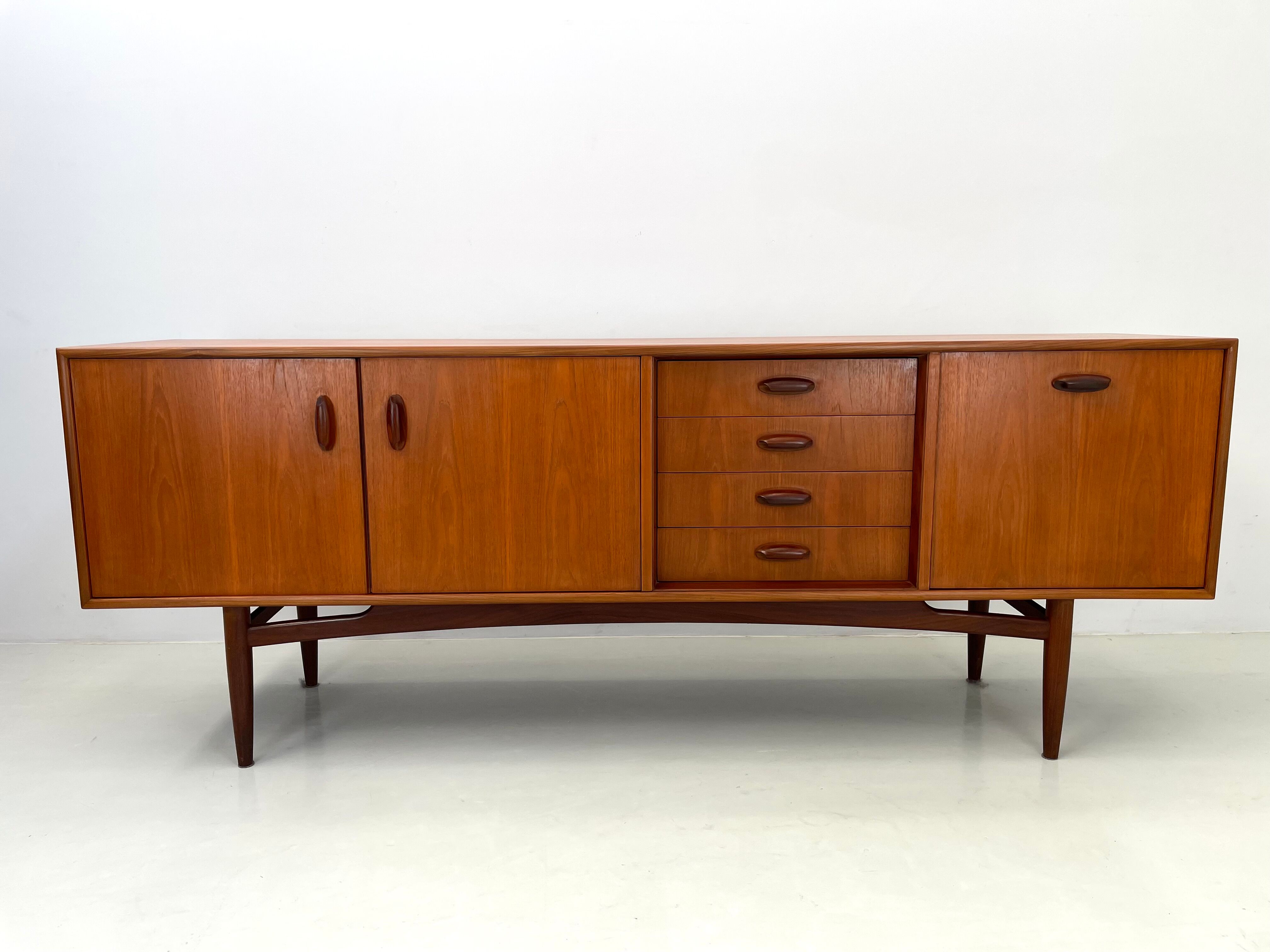 Enfilade G-Plan années 1960