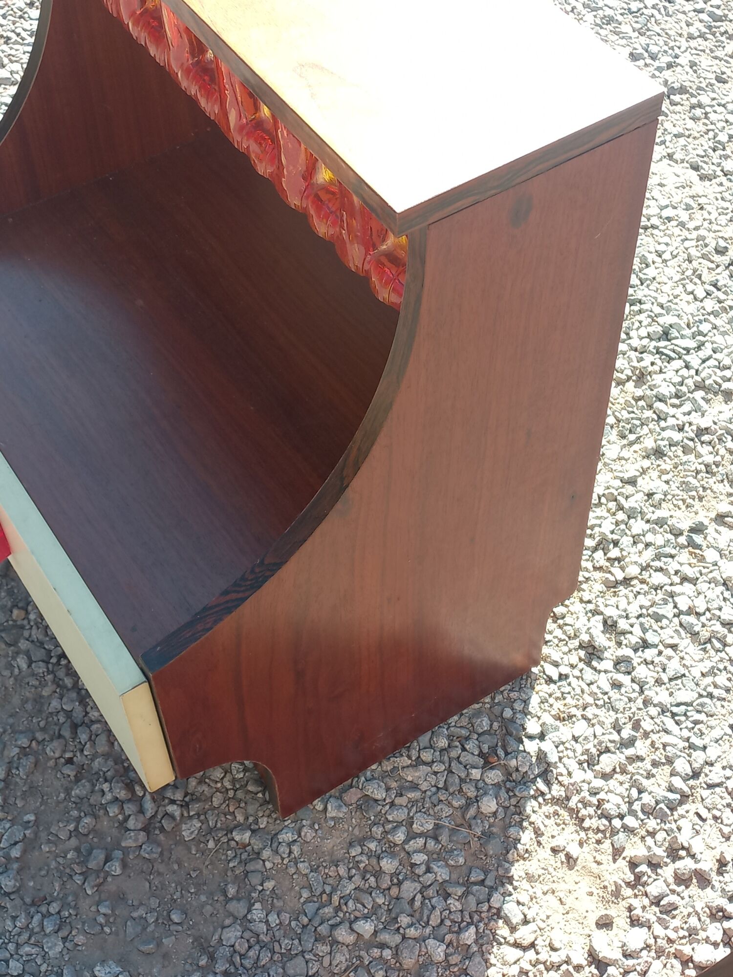 Pair of design bedside tables in orange resin rosewood with white melamine from the 70s