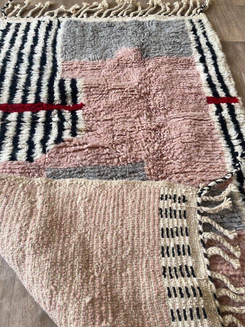 Handmade traditional natural wool rug size 1/2 m