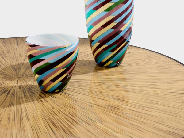 Table basse marqueterie de bambou et laiton vers 1980