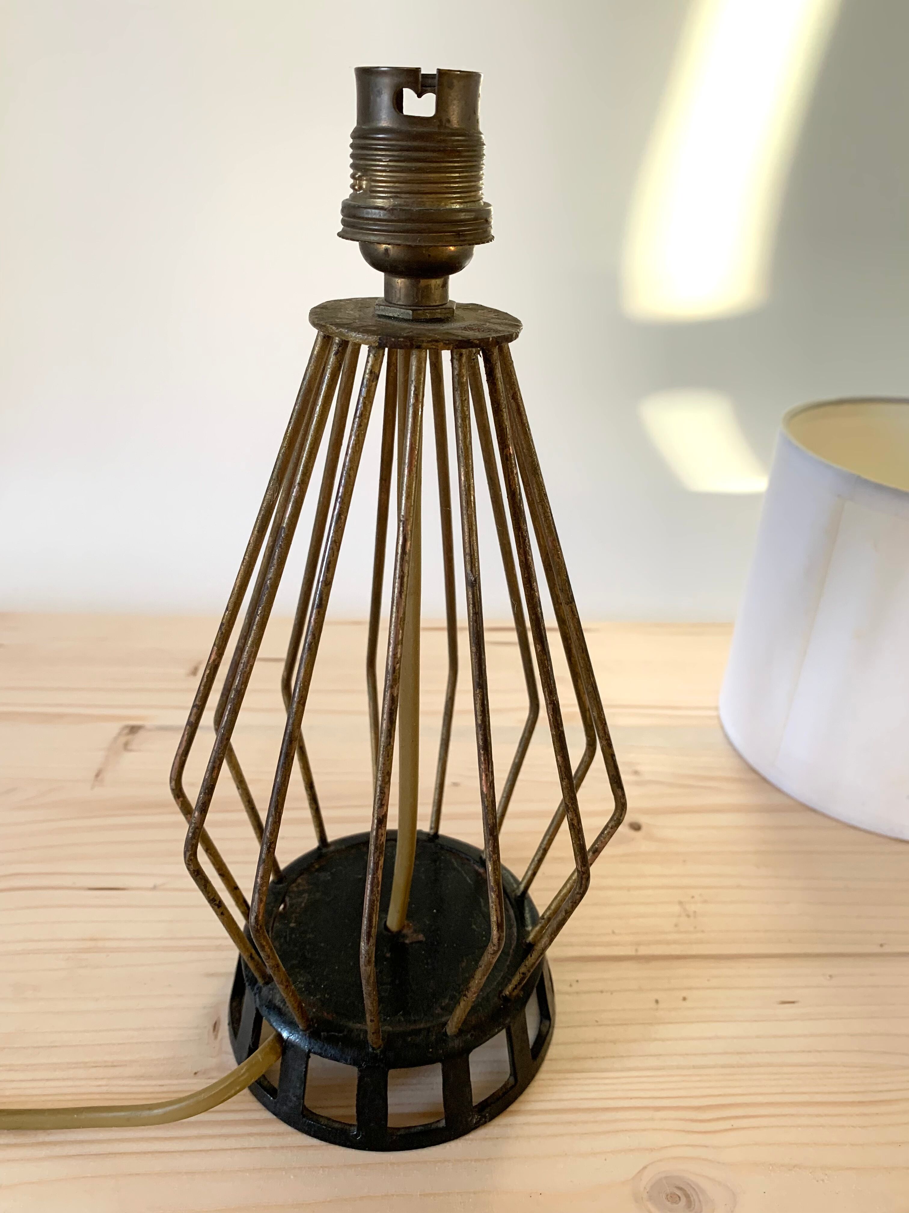 Modernist lamp stand