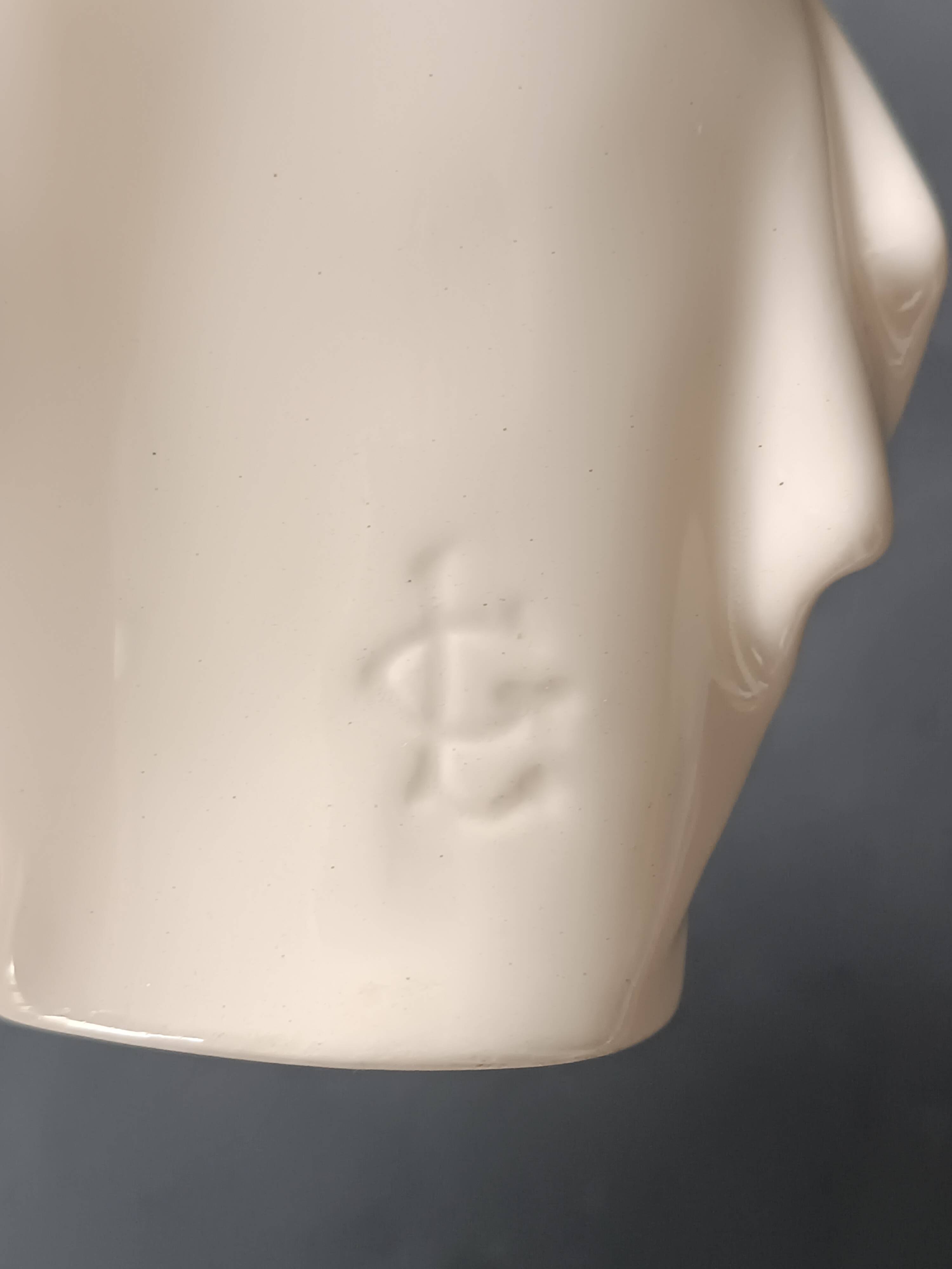 Faience statue from Desvres, communion angel by Gabriel Fourmaintraux.