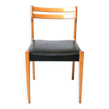 Vintage Scandinavian teak chair