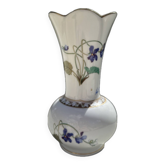 Vase Haviland Limoges décor de fleurs de printemps "Impératrice Eugénie"