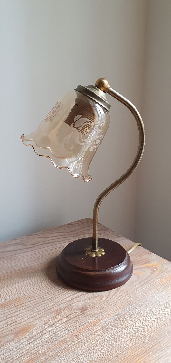 Lampe col de cygne et tulipe