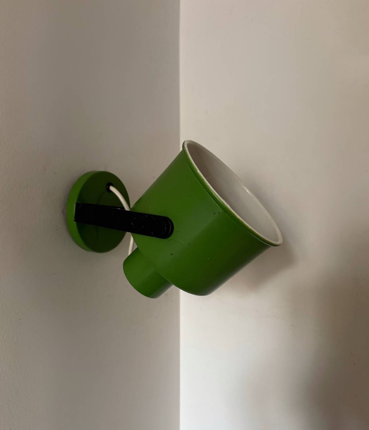 Green spot wall light from the 70s