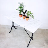 Bistro marble table