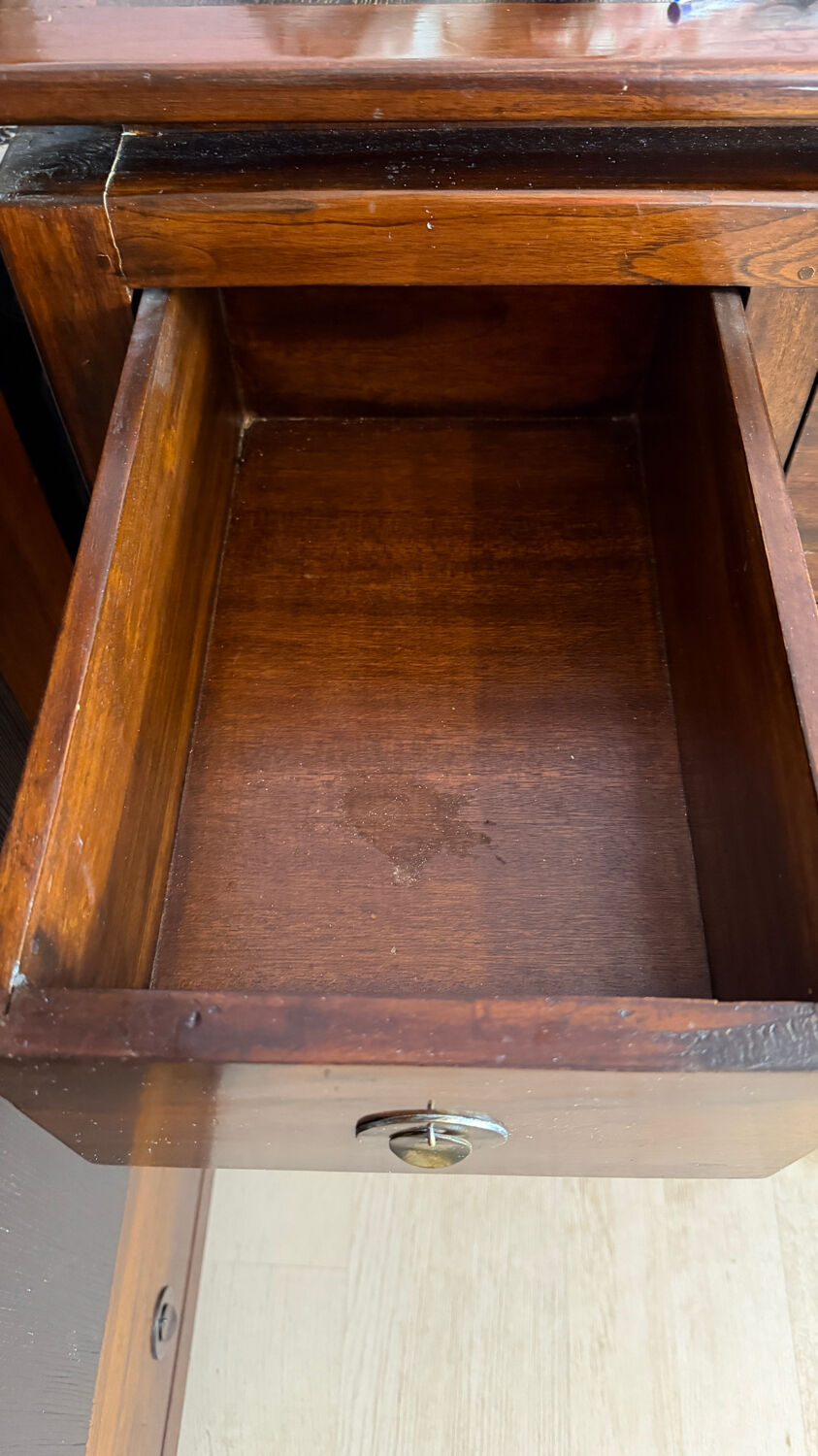 Commode de style orientale