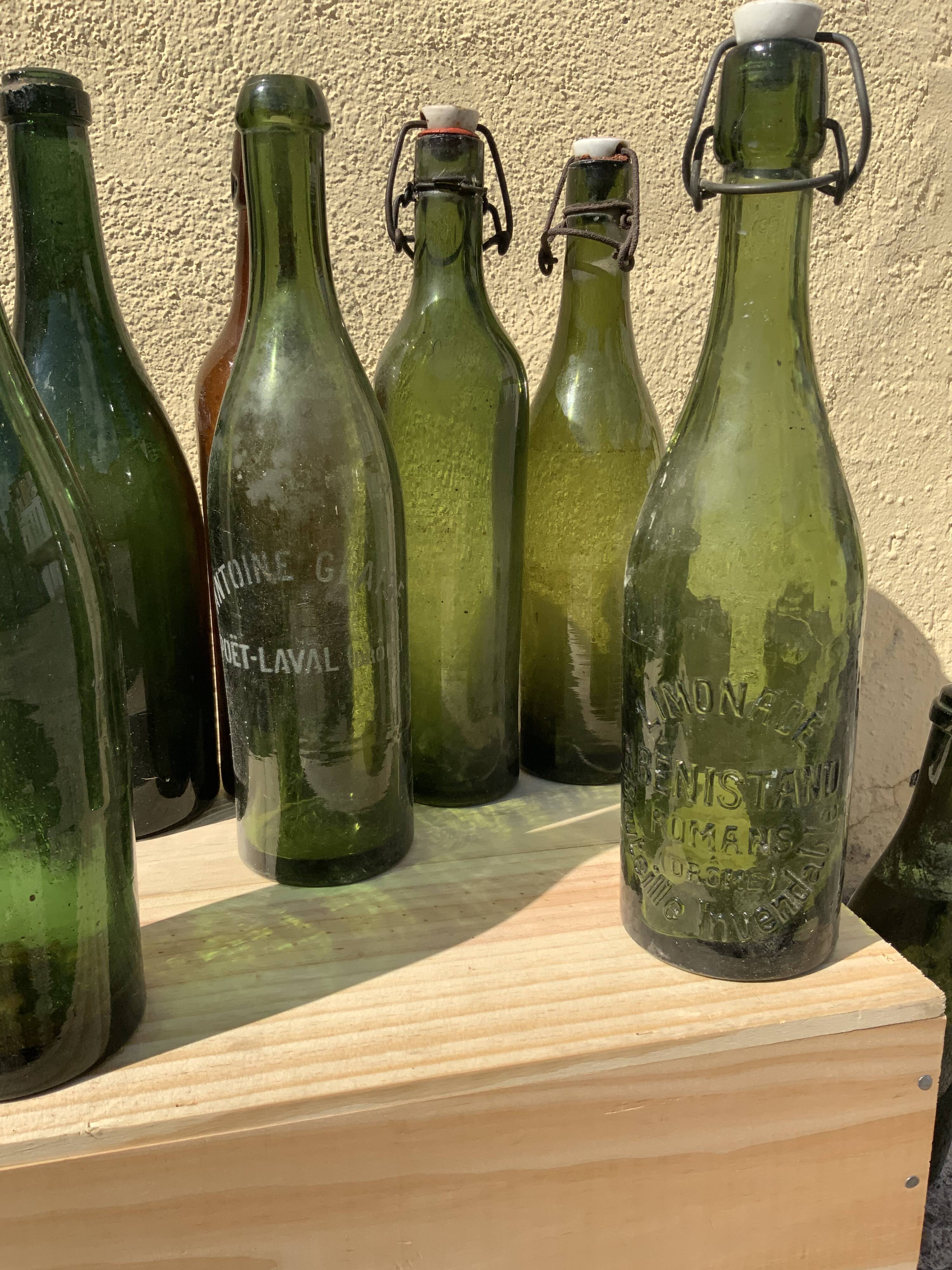 Lot 10 old bottles in blown glass deco bistro bar wine lemonade beer