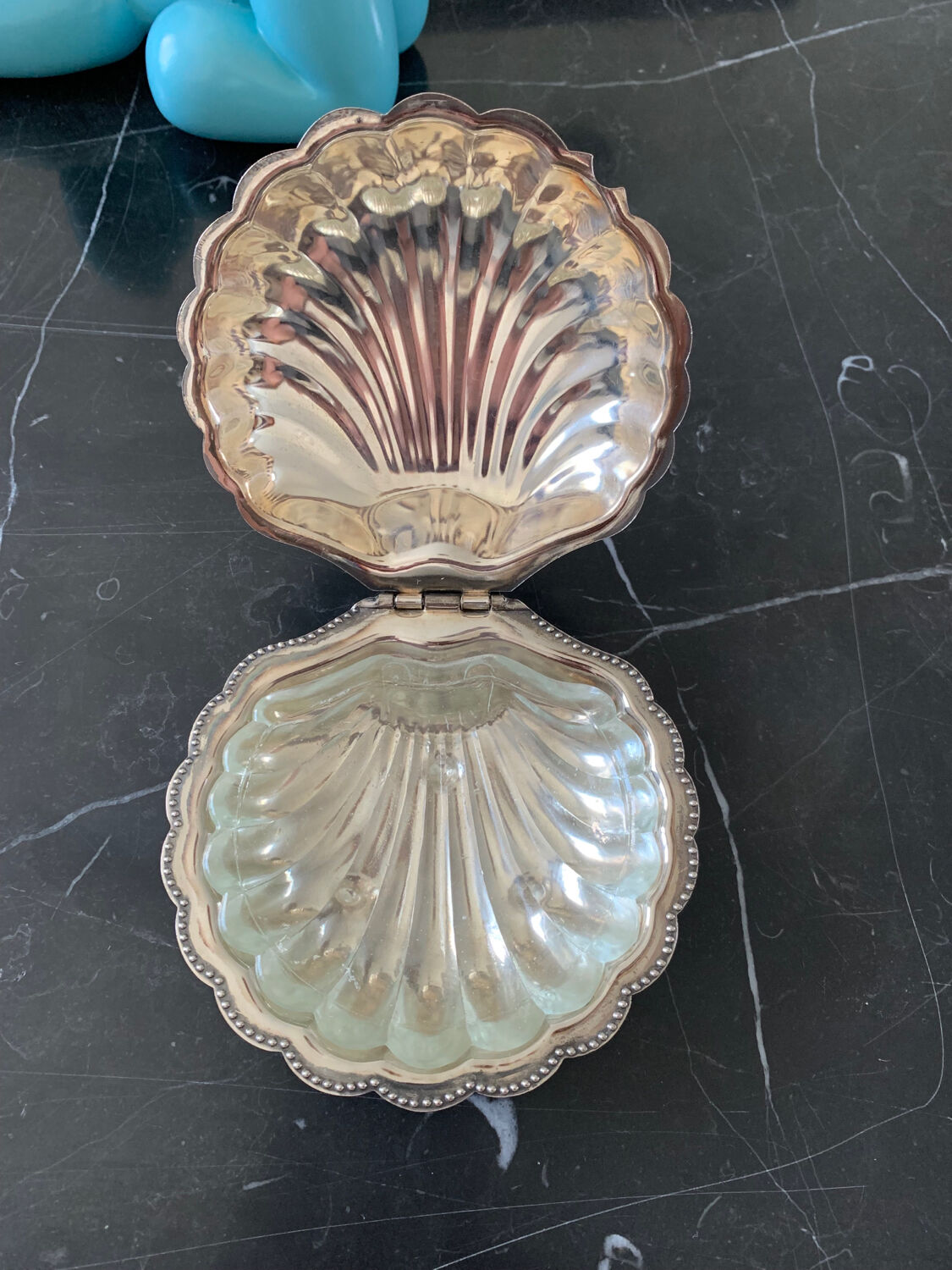 Caviar cup or butter dish