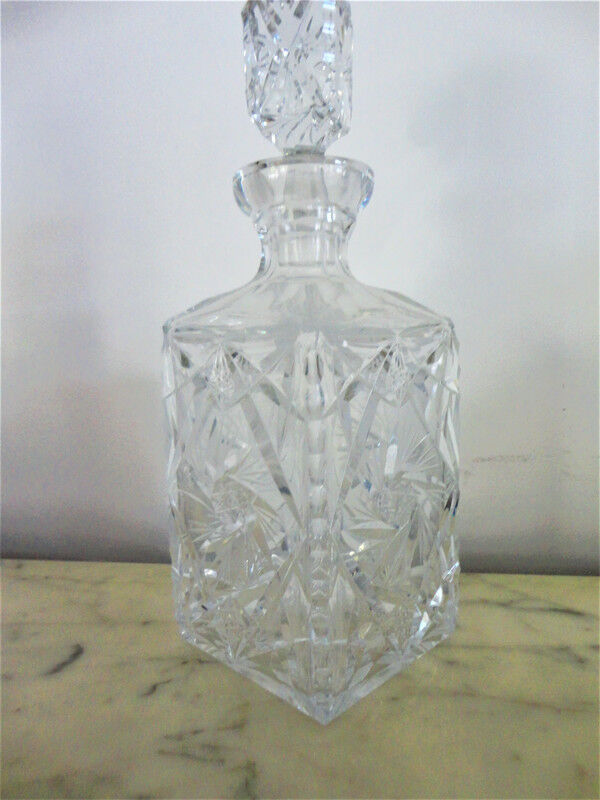 Crystal decanter