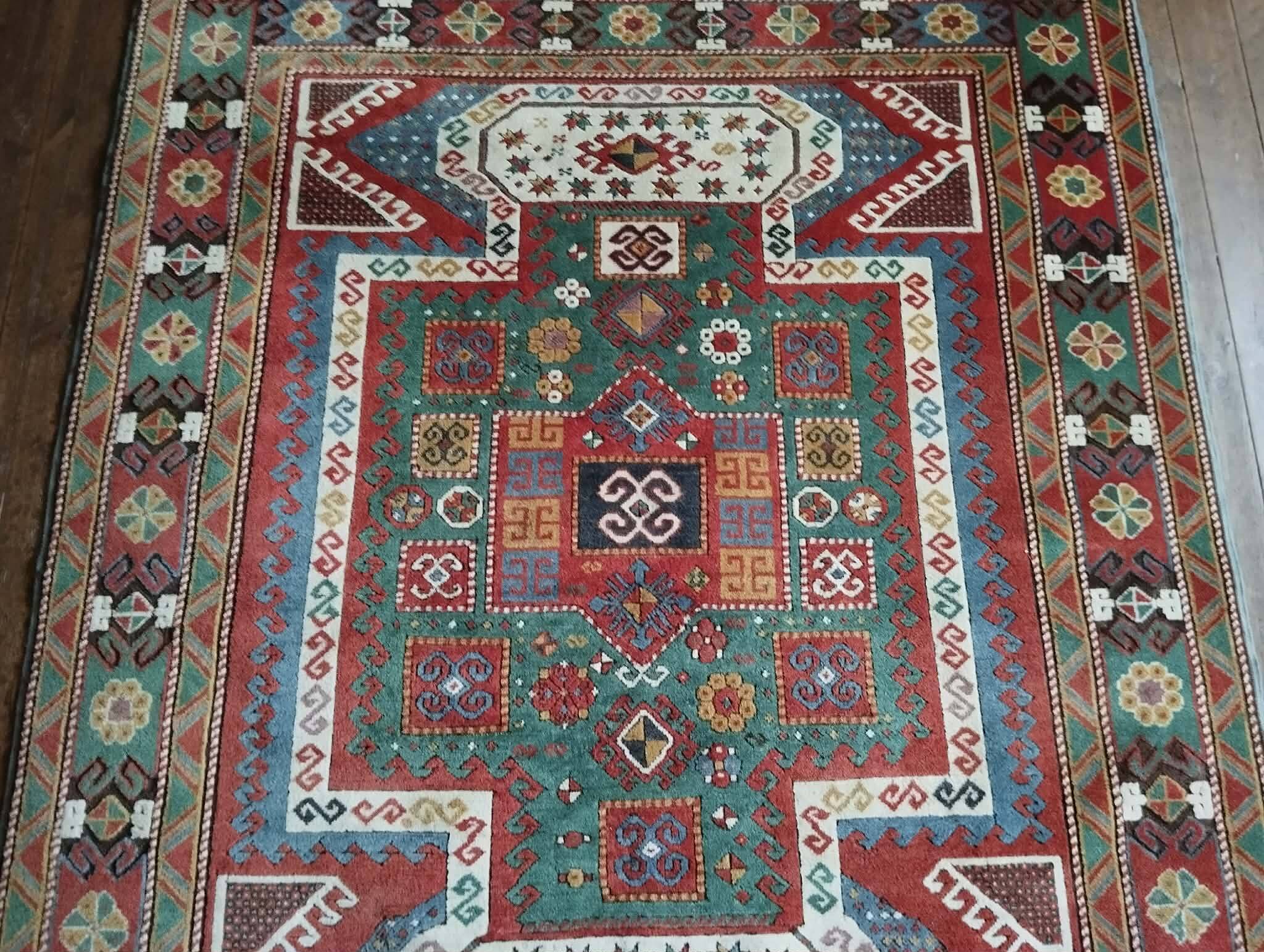 Handmade Caucasian Derbent rug 214x172cm