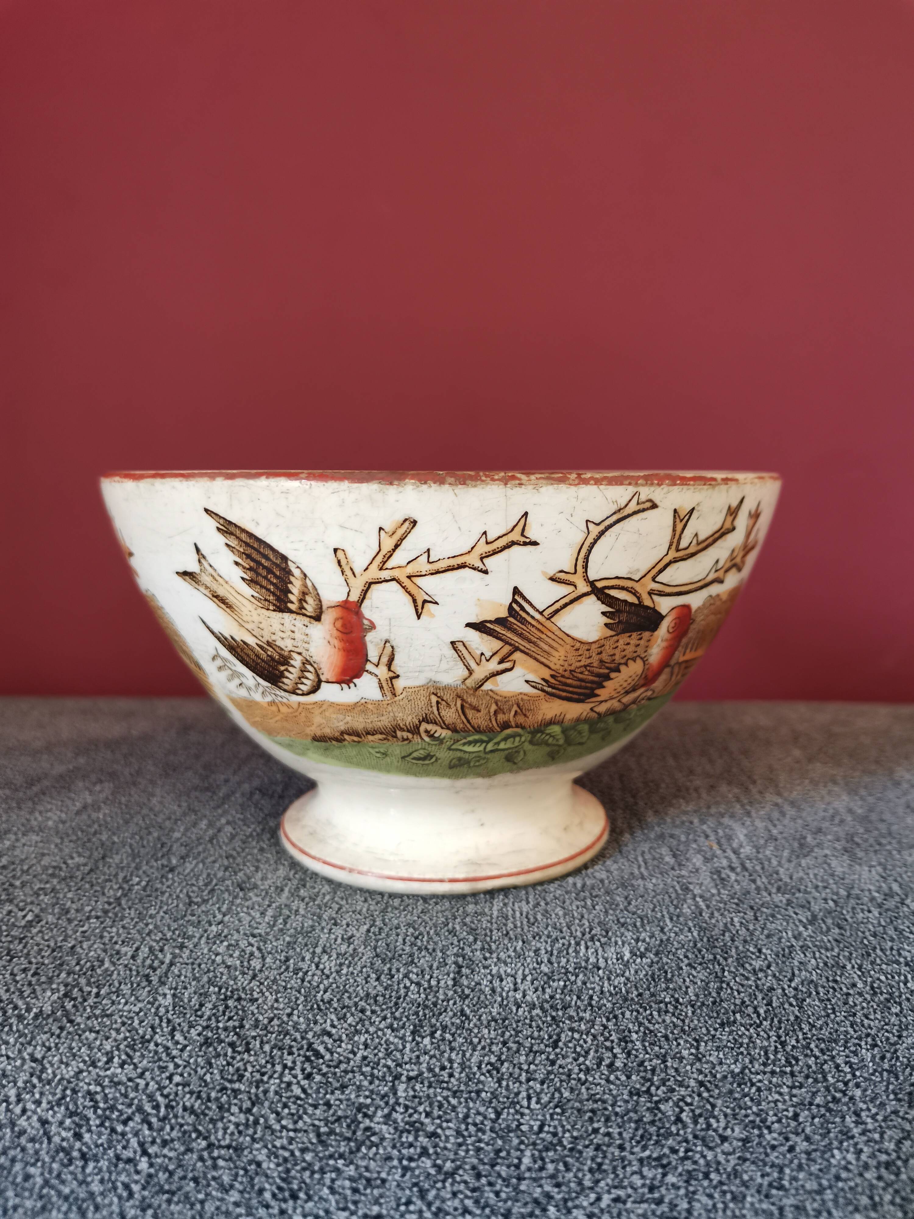 Old bowl Birds