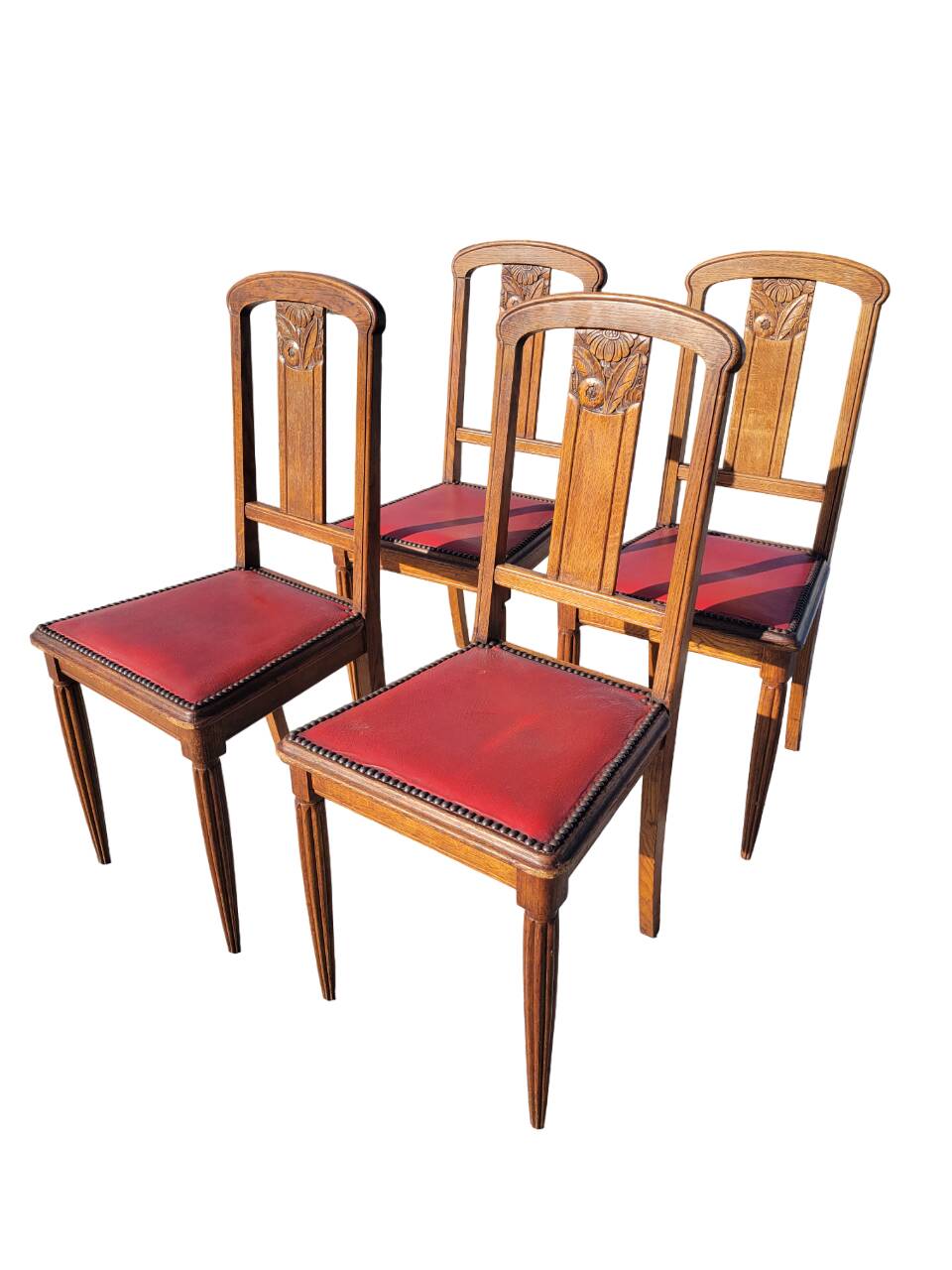 Set of 4 Art Deco Chairs in wood and red imitation leather