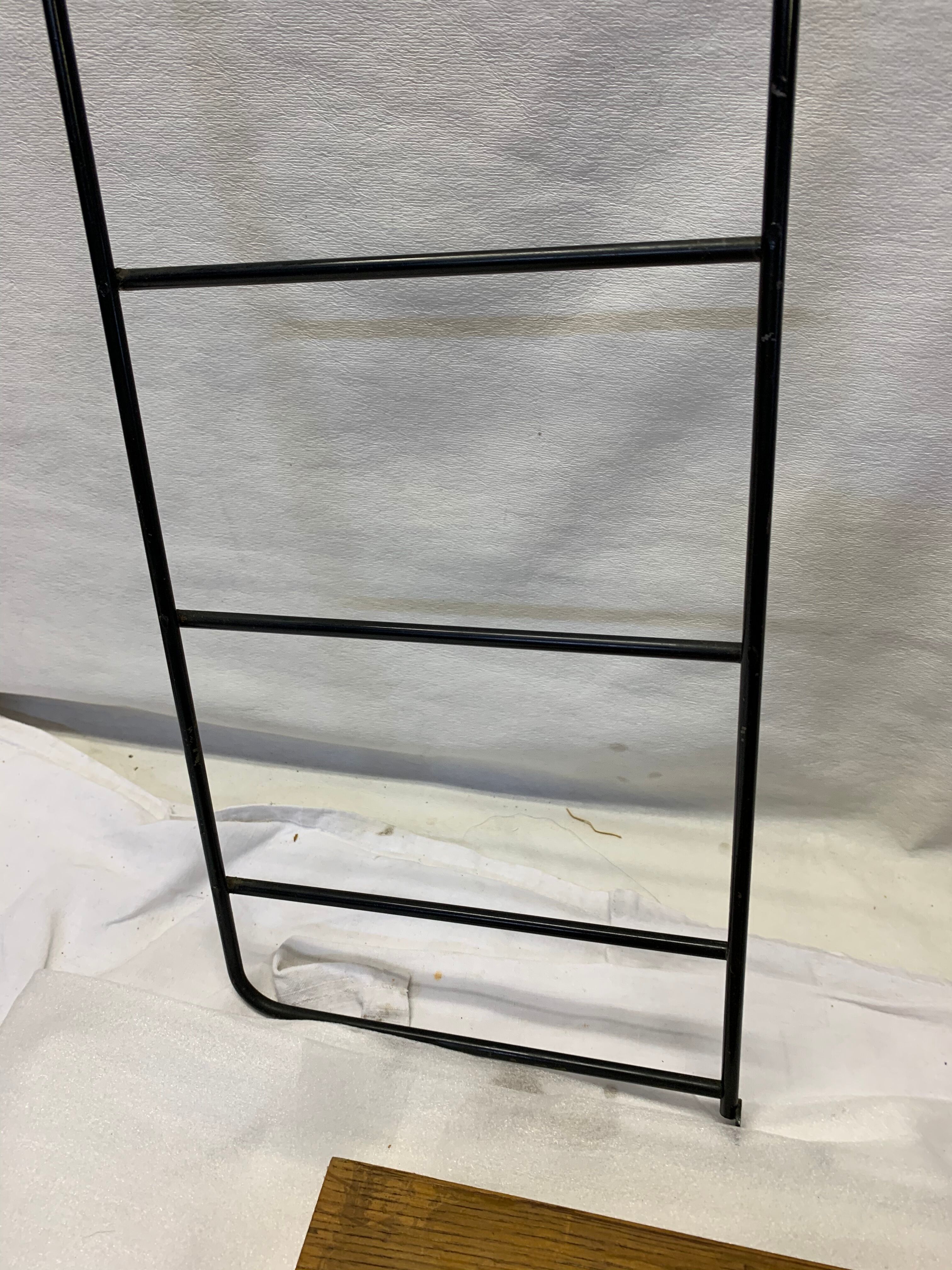 Vintage String Shelf