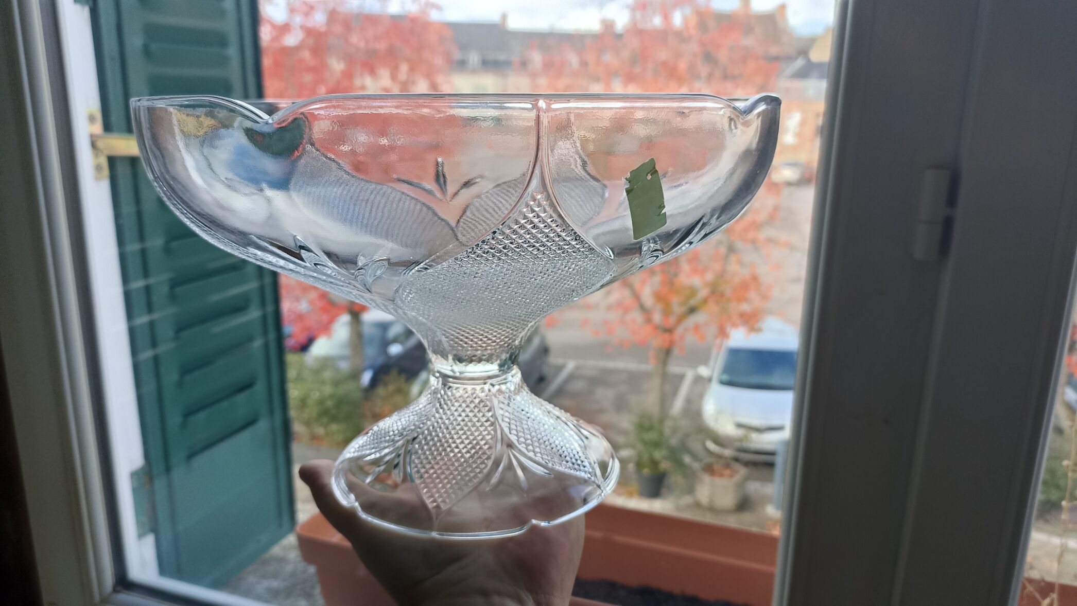 Crescendo glass stand cup from the 70s