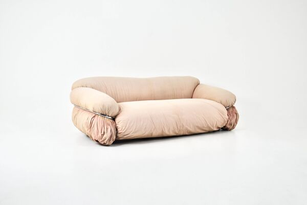 Canapé ''Sesann'' par Gianfranco Frattini pour Cassina, 1970s