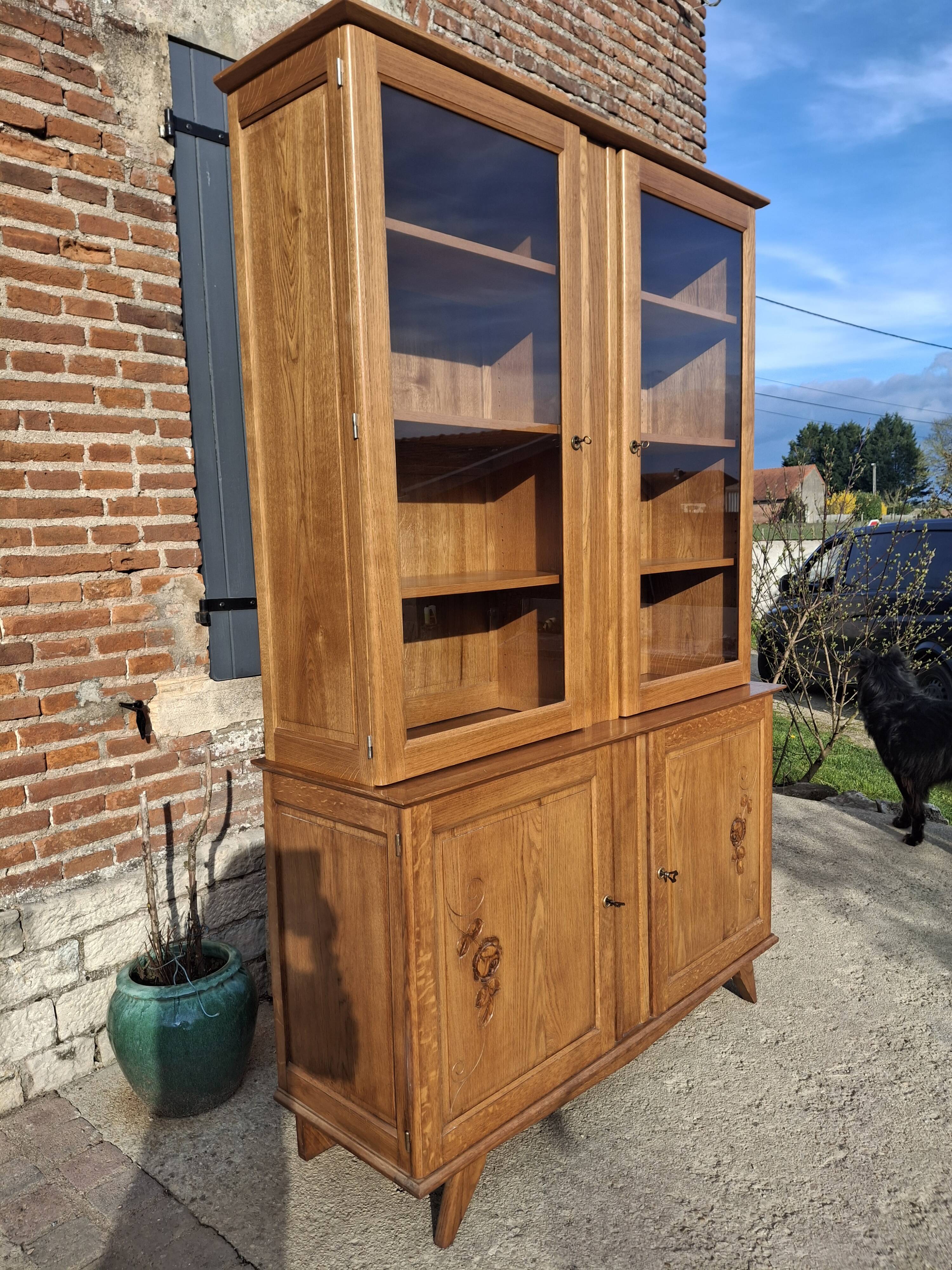 Display cabinet, solid oak, 1970s.