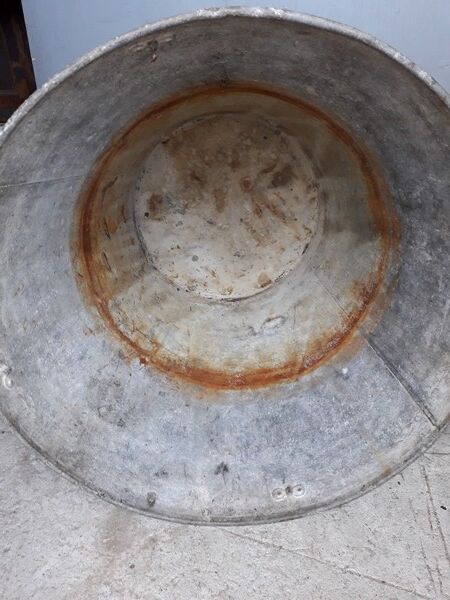 Zinc basin 1950