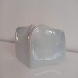 Virebent ceramic vase