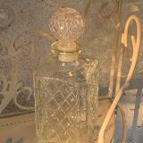 Carafe à whisky en verre moulé transparent vintage