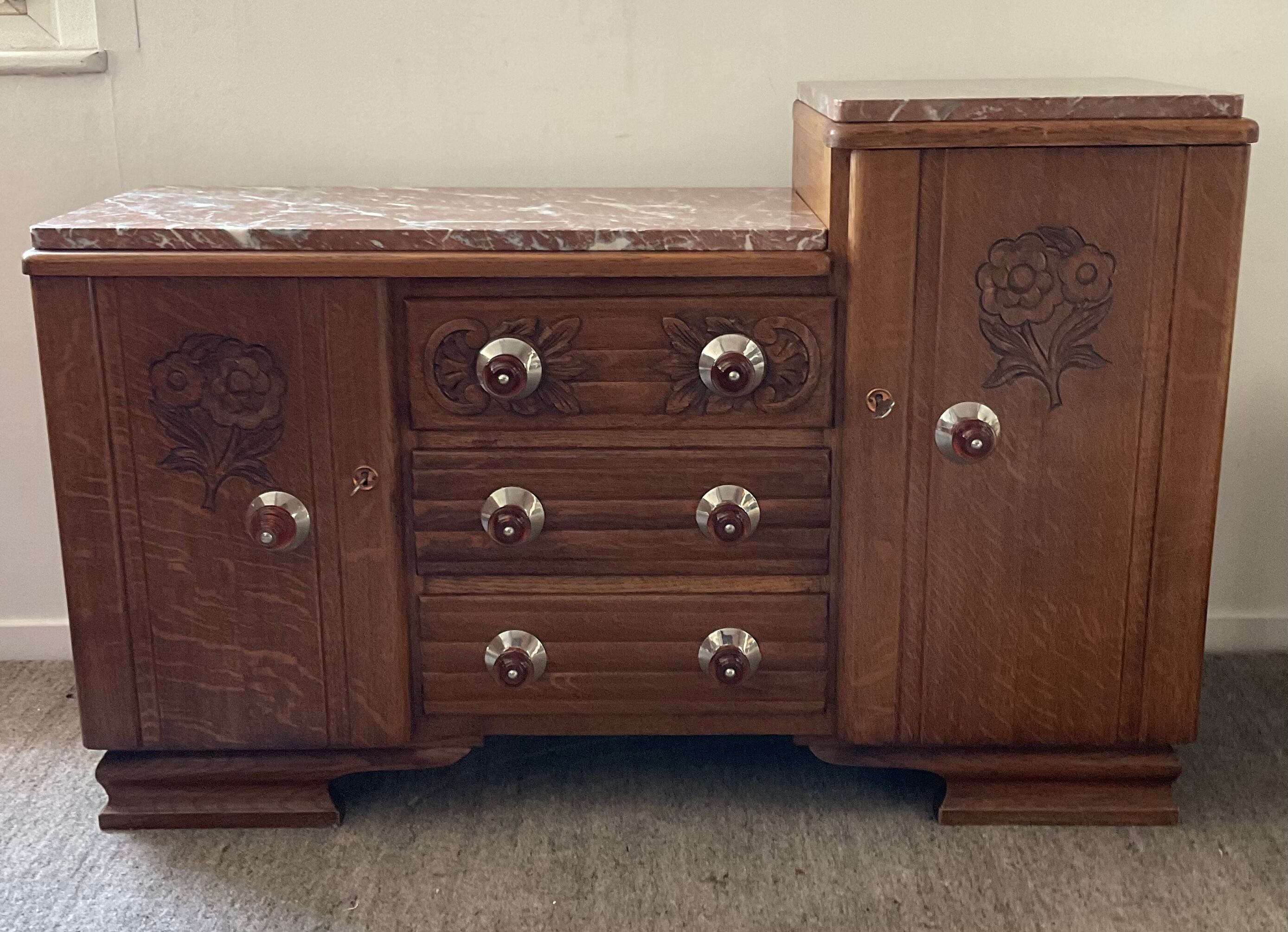Art Deco sideboard in wood and marble