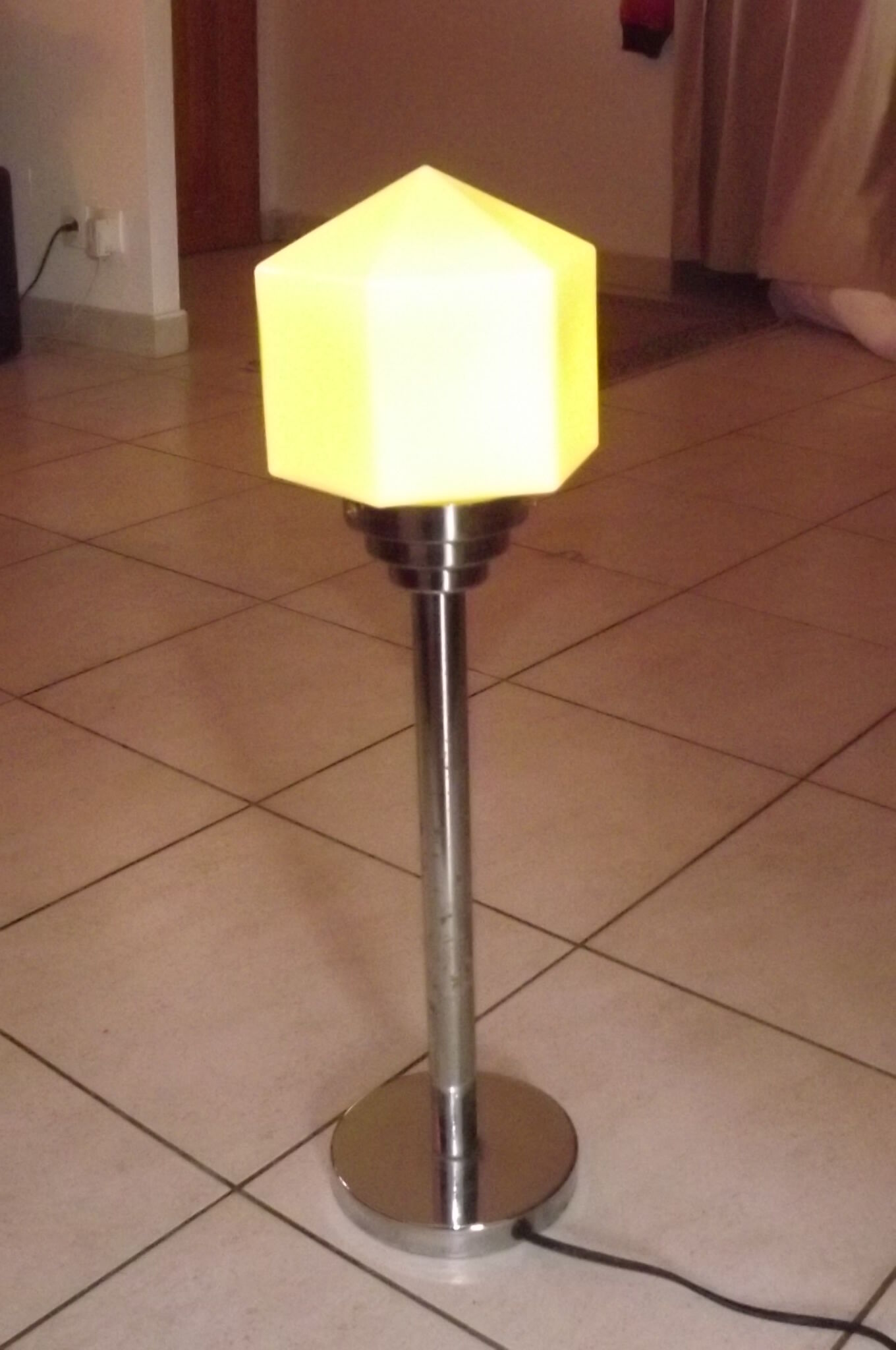 Year 60/70 Chrome and frosted glass lamp