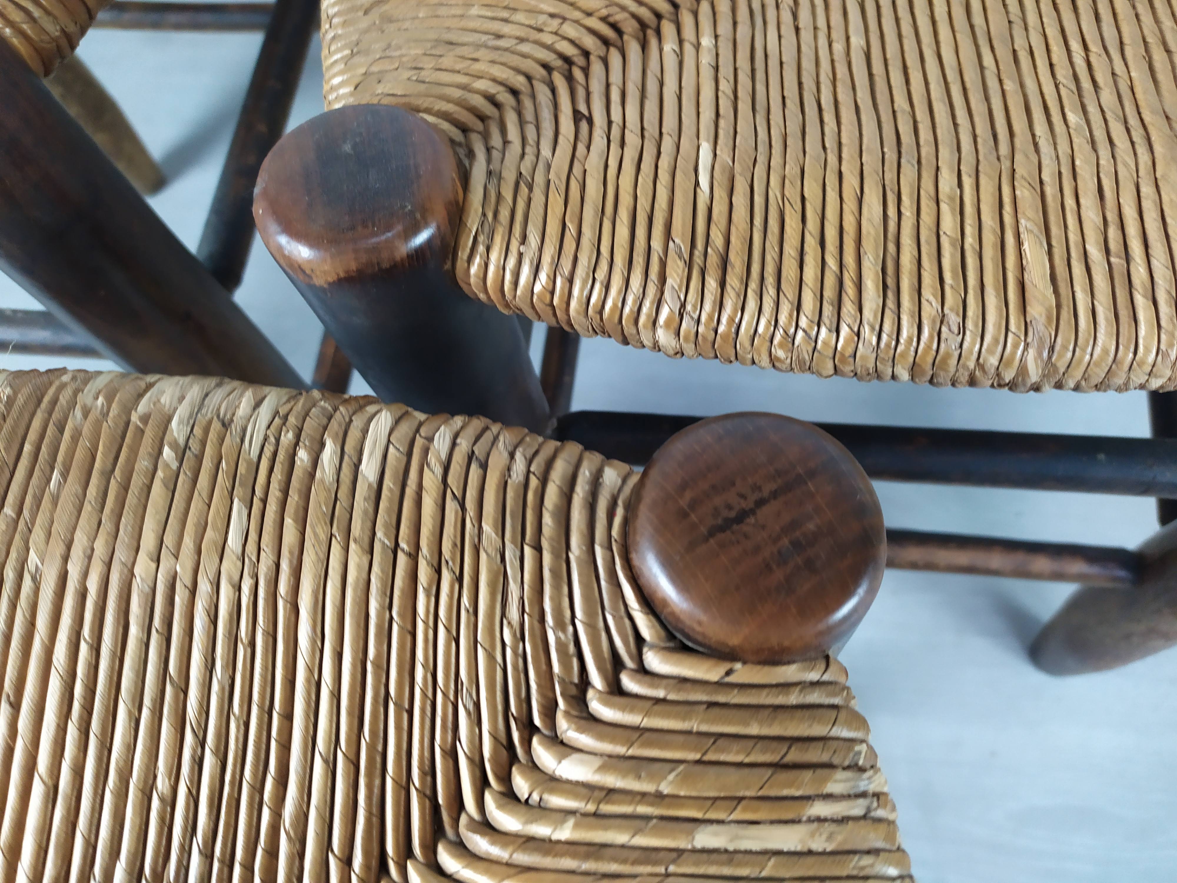 Tabourets et banquette paillé