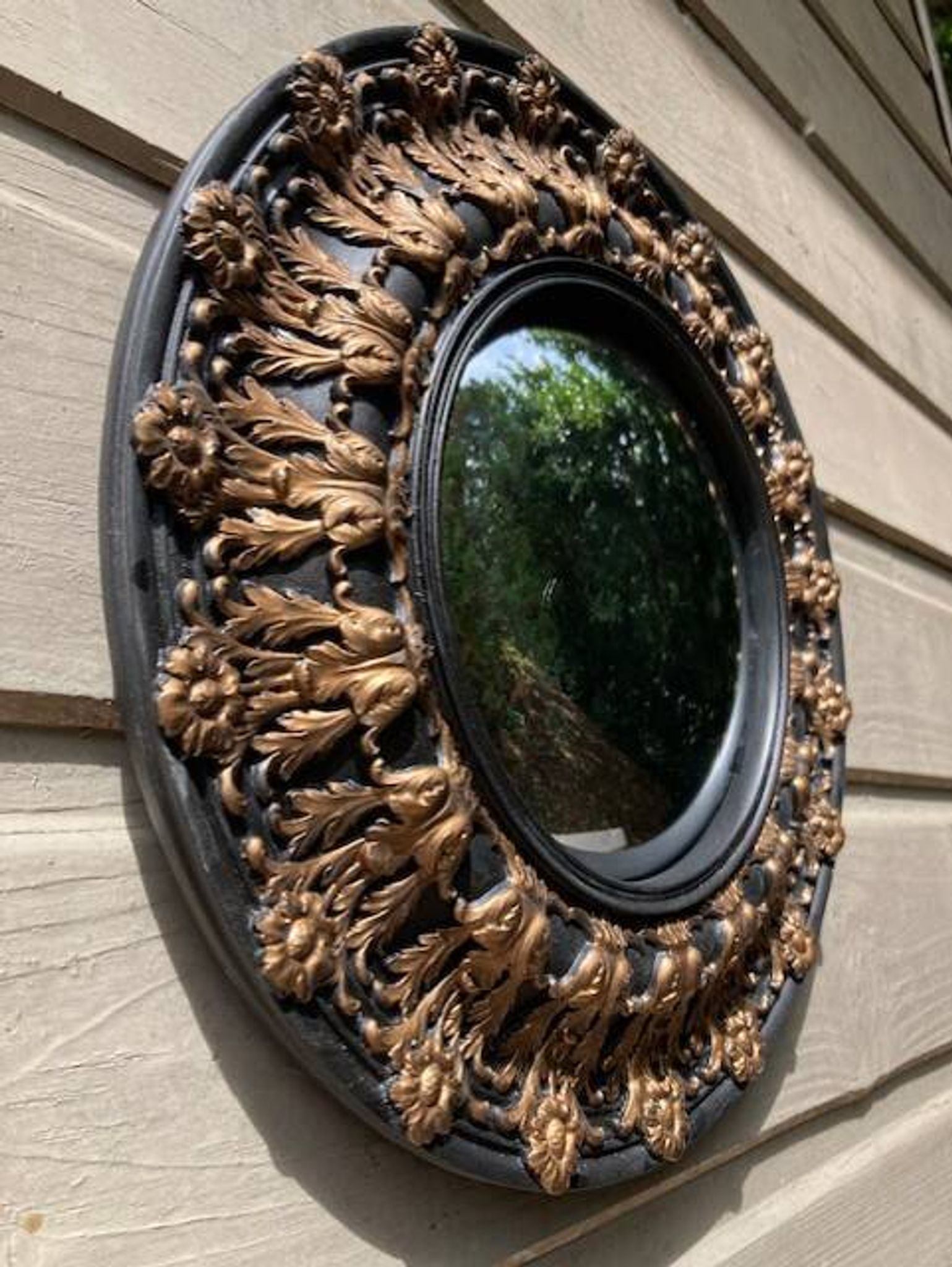 Miroir de sorcière ou convexe