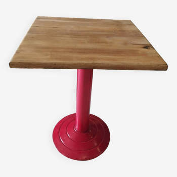 “Bistro” table