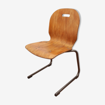 Chaise en bois, poignée et métal fumé