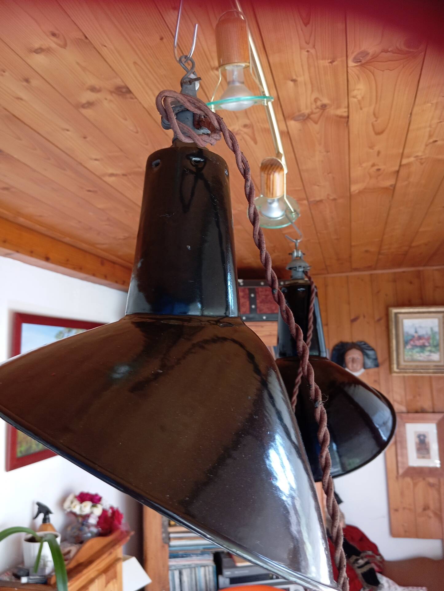 Lampes tôle émaillée Asymétrique