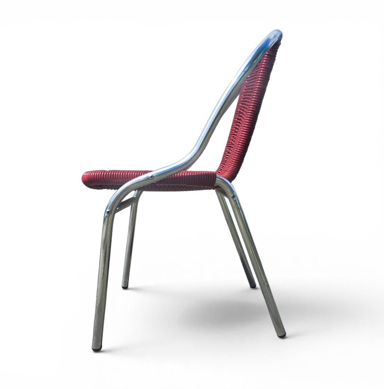 6 x red aluminium indoor/outdoor chair with synthetic weave (wicker/rattan look) 1980s