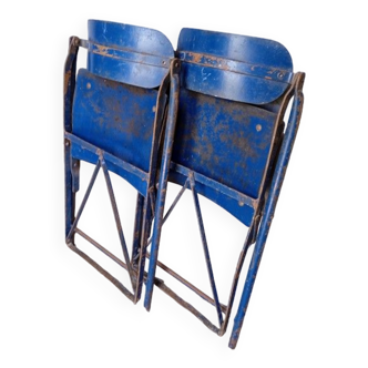 Pair of chairs industrial period 1921