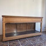 Antique counter
