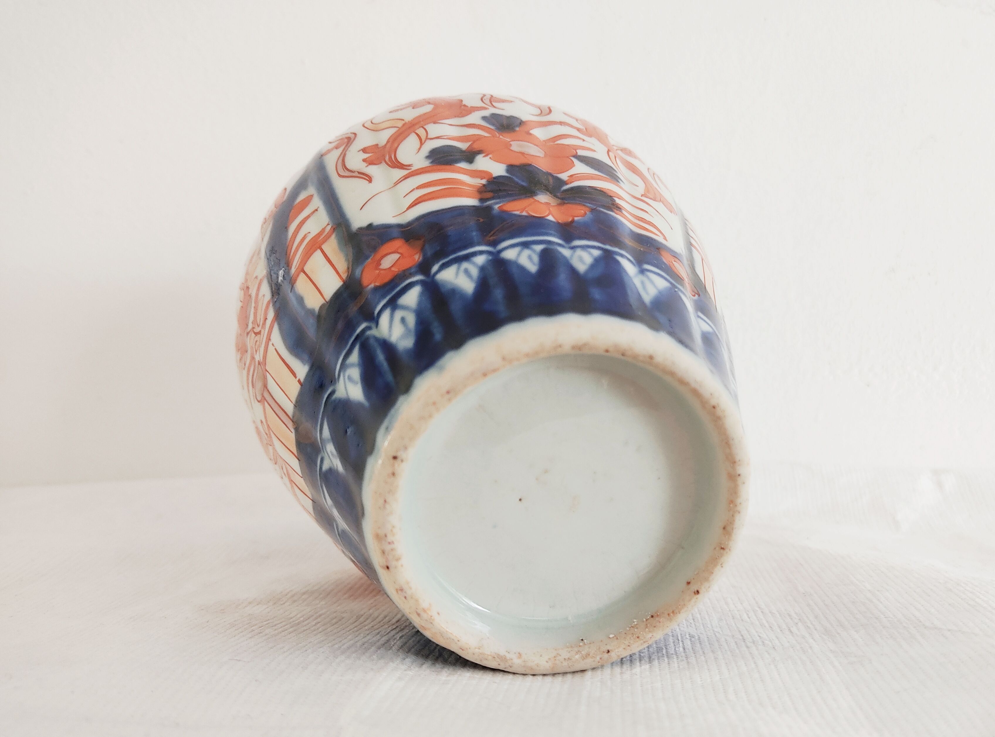 Vase couvert japonais Imari, 19e siècle