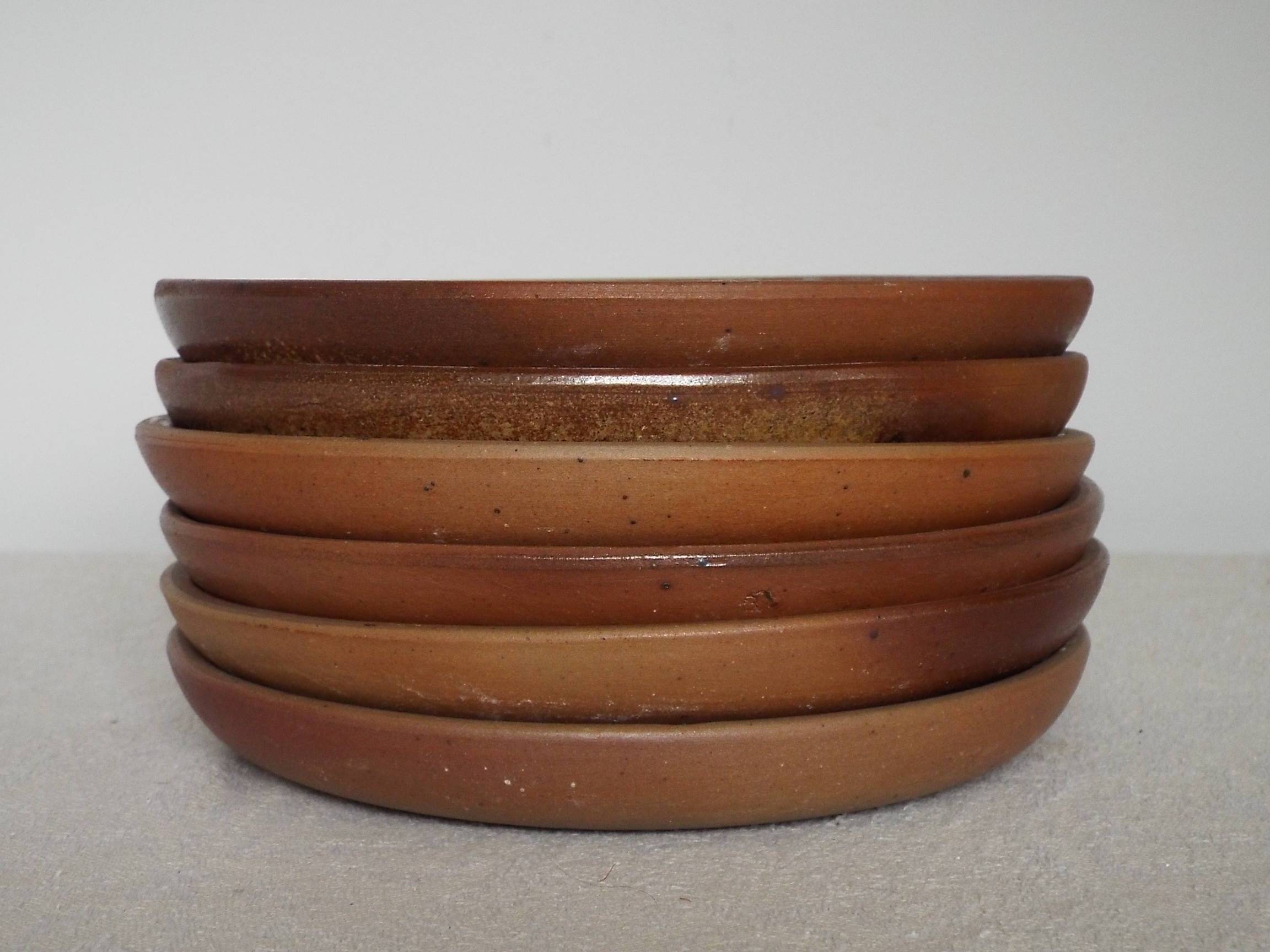 6 stoneware dessert plates