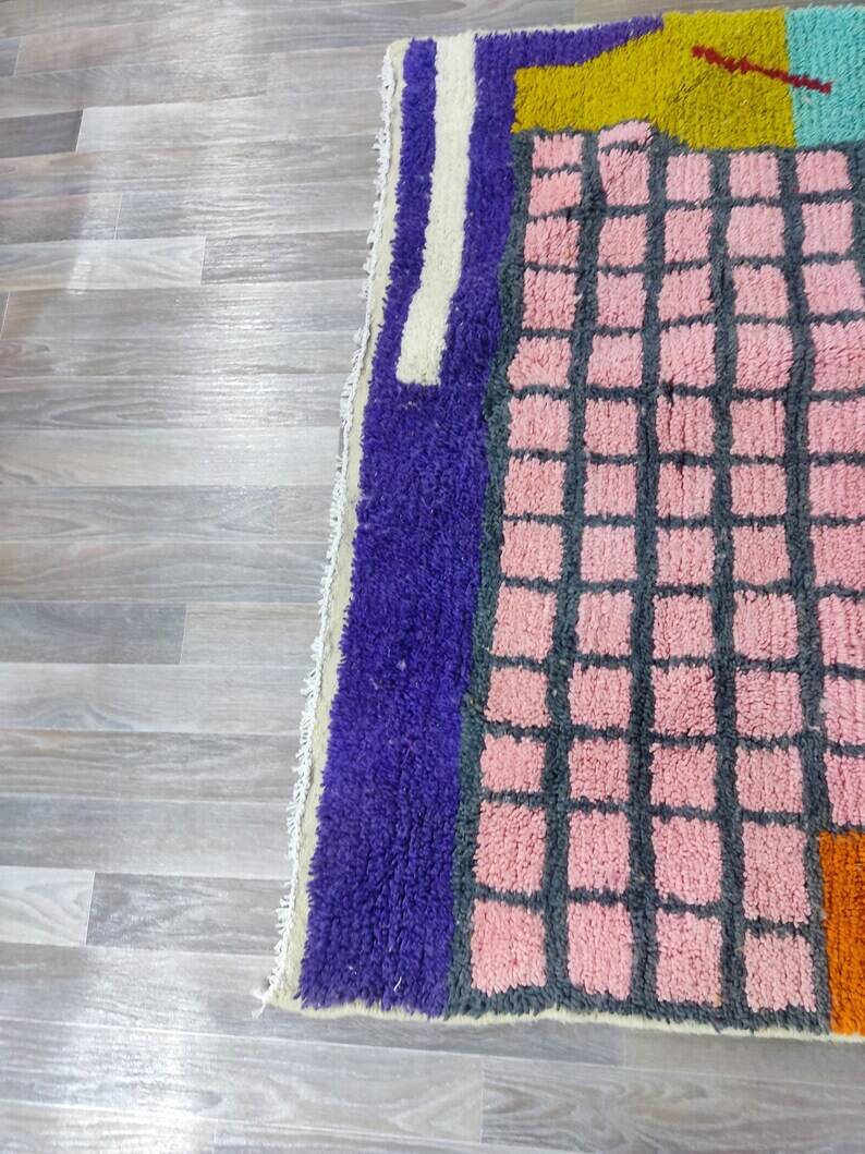 Traditional handmade Berber rug 250cm x 150cm