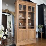 DeLagrave school showcase early 20th century