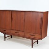 High teak row