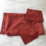 Large red tablecloth for 8 places and napkins