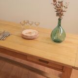 Farm table