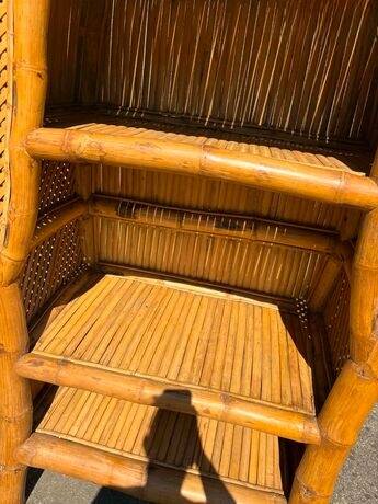Étagère en bambou exotique – Style tropical / tiki – Très décorative