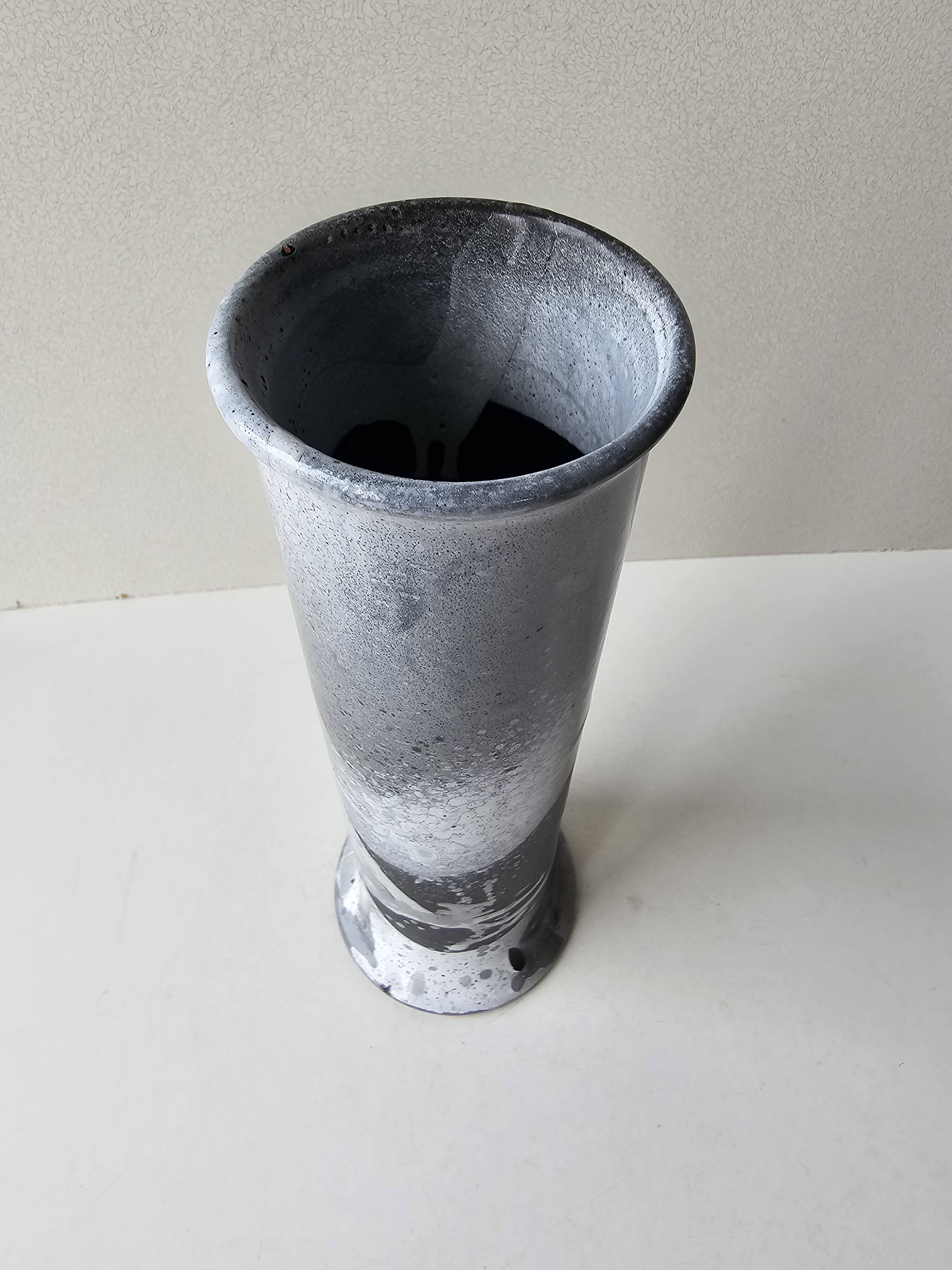 Ceramic roller vase, La Combe du Lac, Lamoura, 26cm