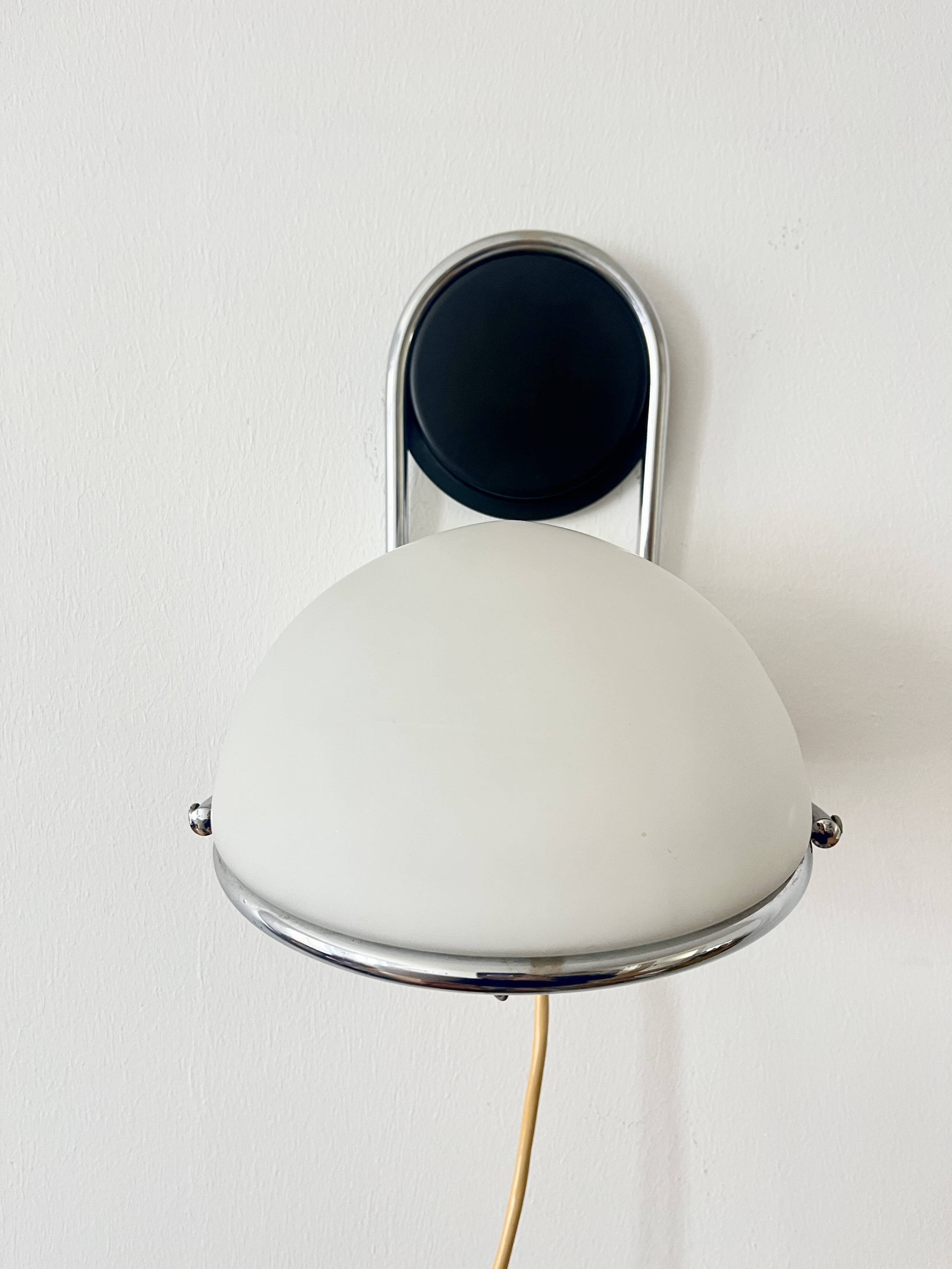 Vintage Space Age Wall Lamp Adjustable Chrome Glass, Italy, 1970s