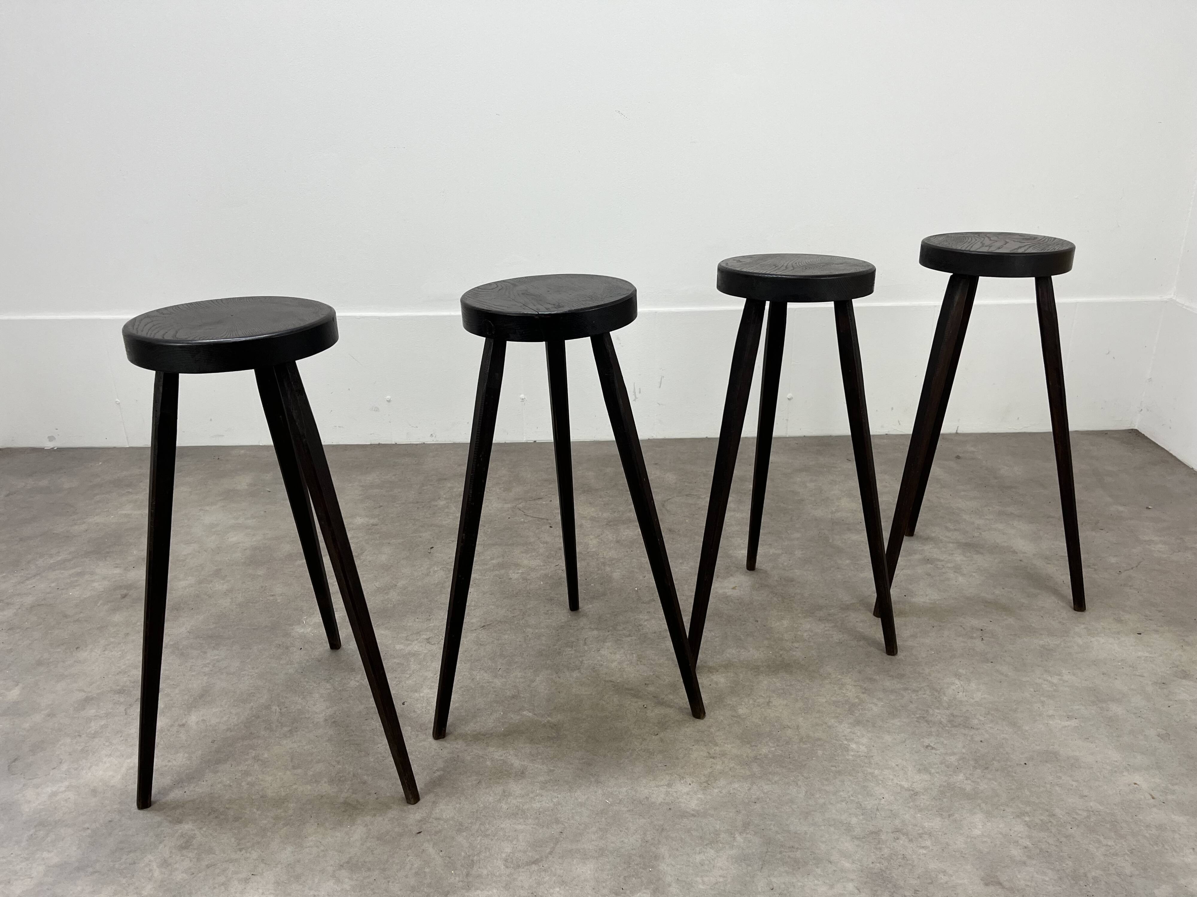 4 brutalist tripod bar stools, solid wood, 1950s